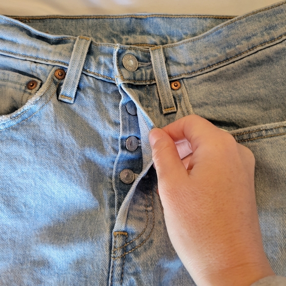 Levi's 501 Skinny Jeans Size 26 - Picture 11 of 11